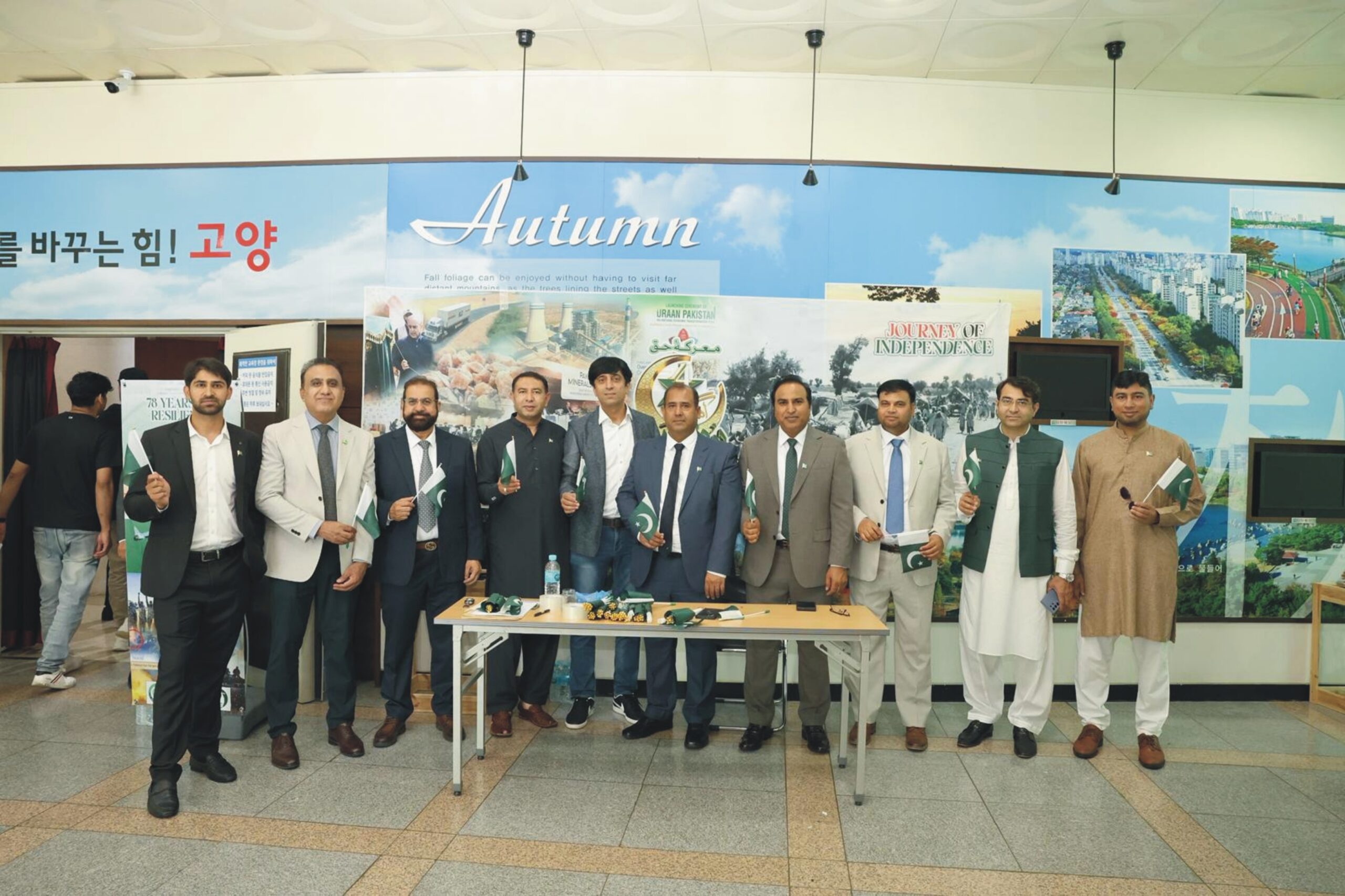 Riffat Shaheen: A Celebrated Artist, Entrepreneur, and Advocate Uplifting Pakistan on the Global Stage