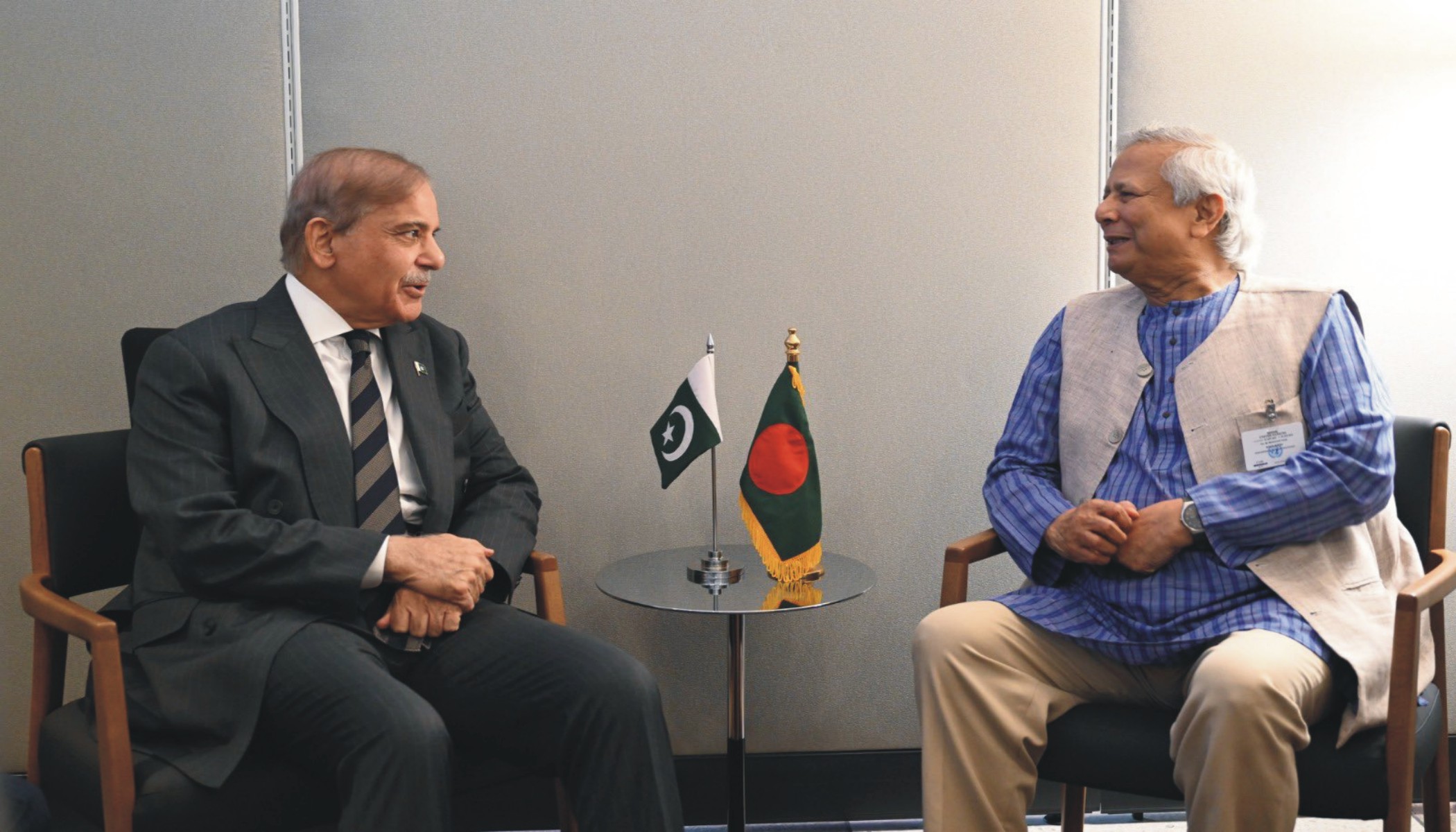 PM Shehbaz Sharif Meets Chief Adviser Professor Muhammad Yunus at UNGA