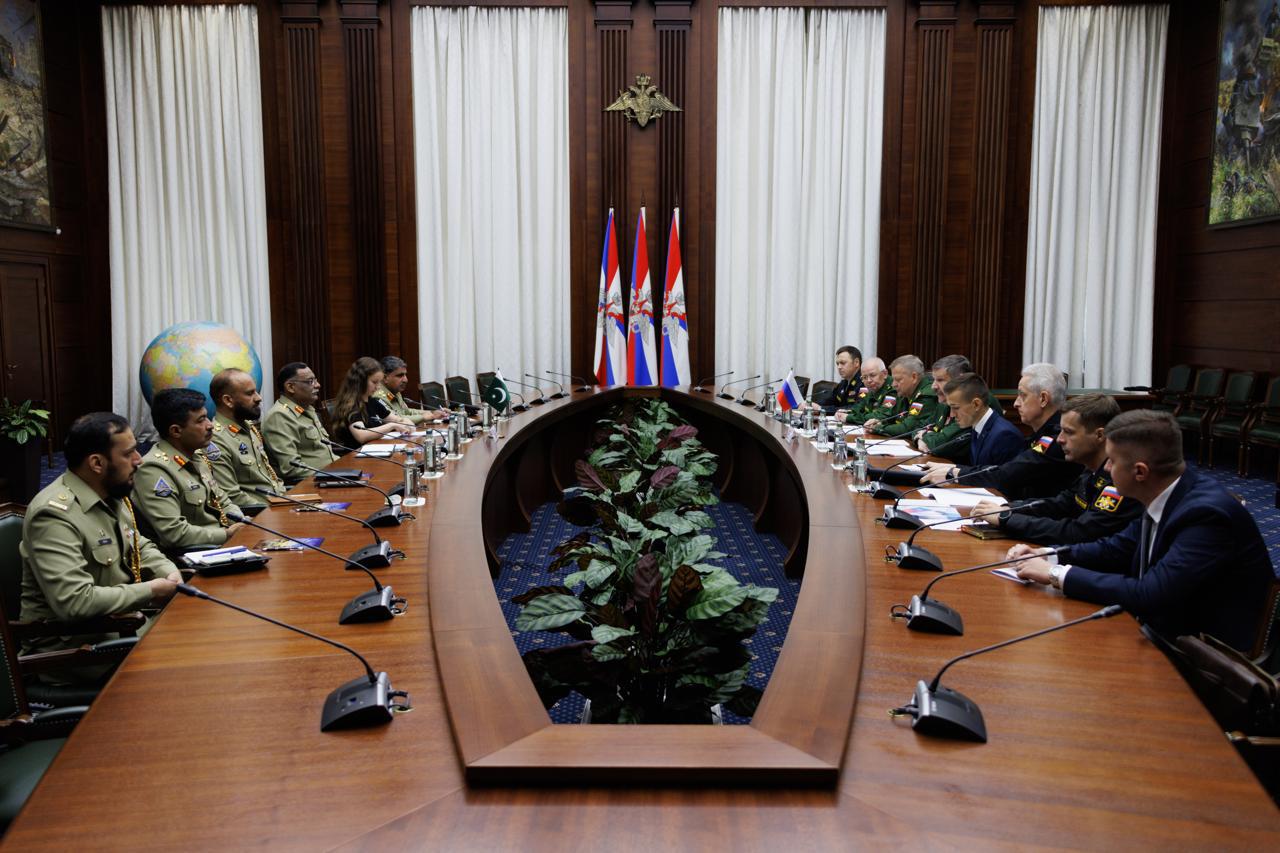 Military Collaboration: Pakistan and Russia Explore Expanded Cooperation in Energy, Defence and Security