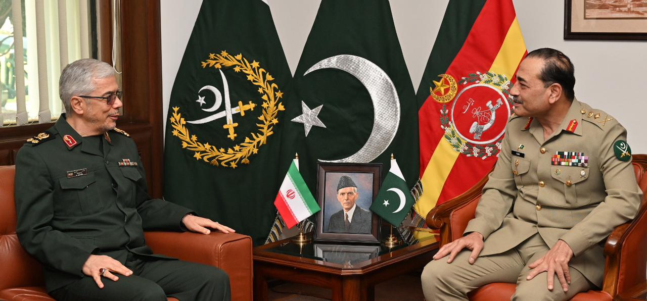 Strengthening Ties: Iranian CGS Major General Mohammad Bagheri Meets COAS General Syed Asim Munir at GHQ